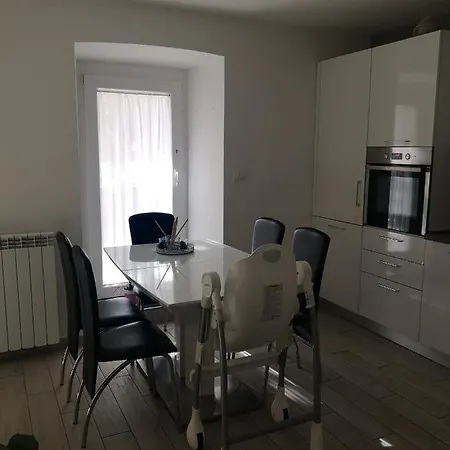 Apartman Butterfly Nedescina Exterior photo