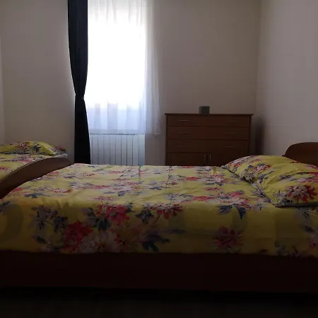 Apartman Butterfly Nedescina Exterior photo